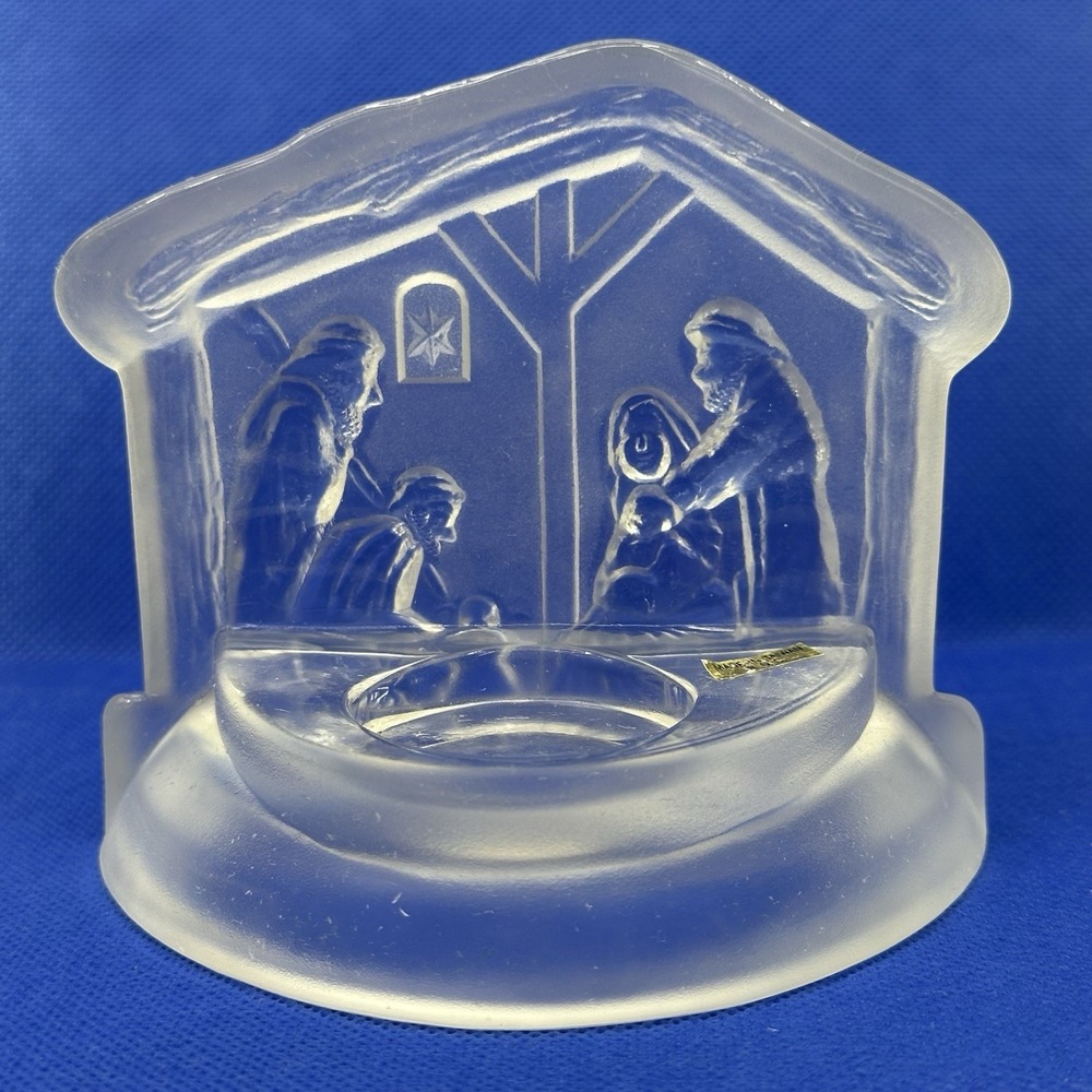 Vintage Frosted Glass Candle Holder Christmas Nativity Scene Manger 4" Tea Light - Picture 4 of 11